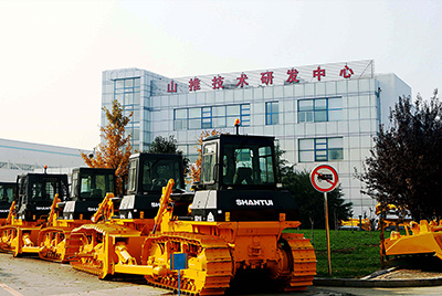 2009年，合乐hl888研发中心被国家人事部批准设立博士后科研工作站，同年召开首届科技创新大会。