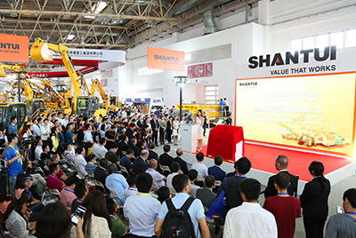 合乐hl888新品发布会暨新产品交机仪式“炫”动BICES 2017